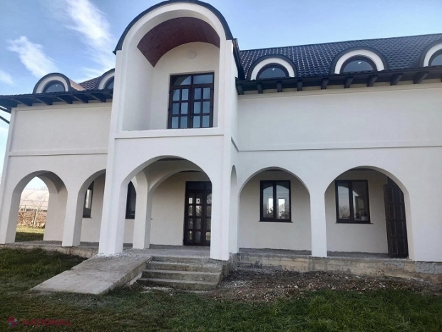 Centru pastoral-social, deschis cu sprijinul DRRM pe lângă o biserică din Dondușeni ce aparține Mitropoliei Basarabiei: Acțiuni pentru afirmarea identității românești, organizate de părintele Roman Botezat