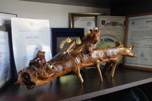 Monstrul „CORUPȚIA”