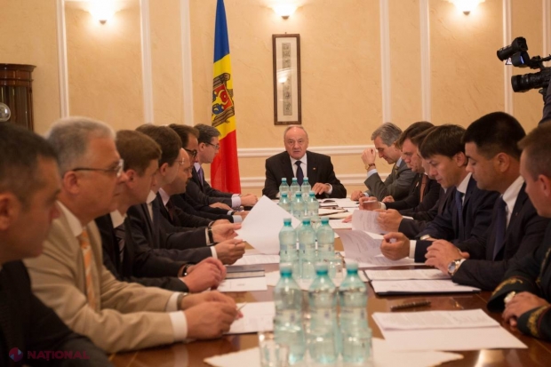Timofti nu i-a permis lui Marinuță să-și dea demisia. Ministrul a primit ultima avertizare