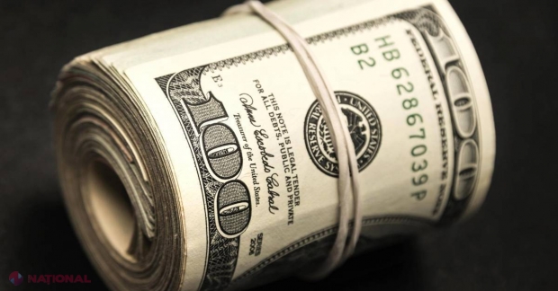 Dolarul, în scădere SEMNIFICATIVĂ