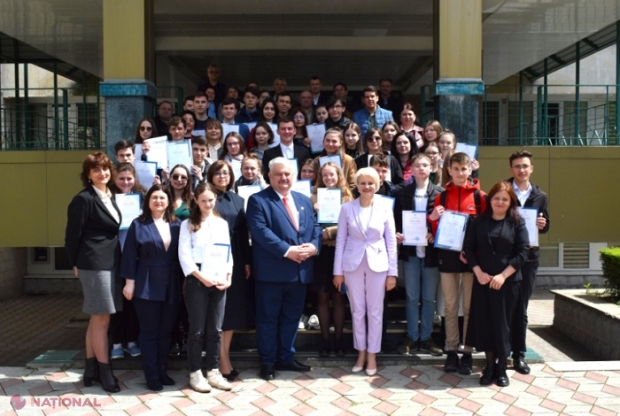 DOC // LISTA premianților la Olimpiada Republicană de Istorie a Românilor și Universală: „Generațiile următoare vor avea parte de documente istorice relevante și bine pregătite”