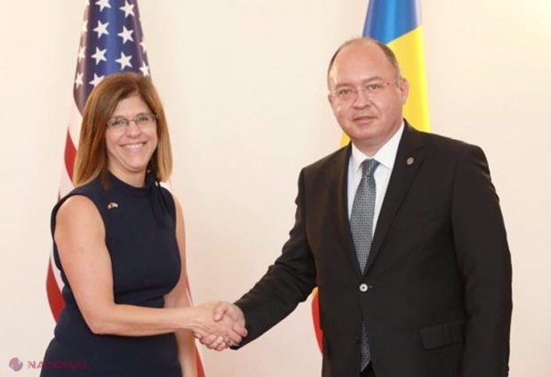 Românii, fără vize în SUA: Ministerul Afacerilor Externe de la București, noi consultări cu experții SUA privind includerea României în Programul Visa Waiver