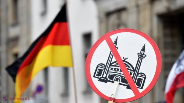 Complot terorist dejucat în Germania. 12 bărbați plănuiau să atace moschei și să omoare musulmani