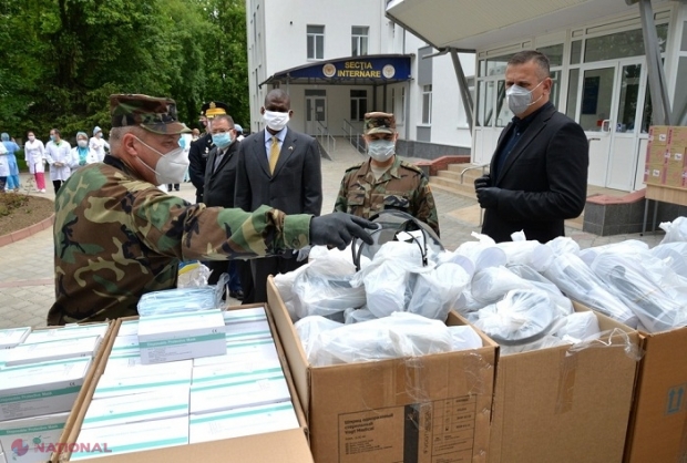 FOTO // SUA a donat echipamente de protecție pentru angajații instituțiilor medicale ale Ministerului Apărării de la Chișinău: „Este o mică parte a asistenței noastre oferite pentru a ajuta R. Moldova să combată acest virus”