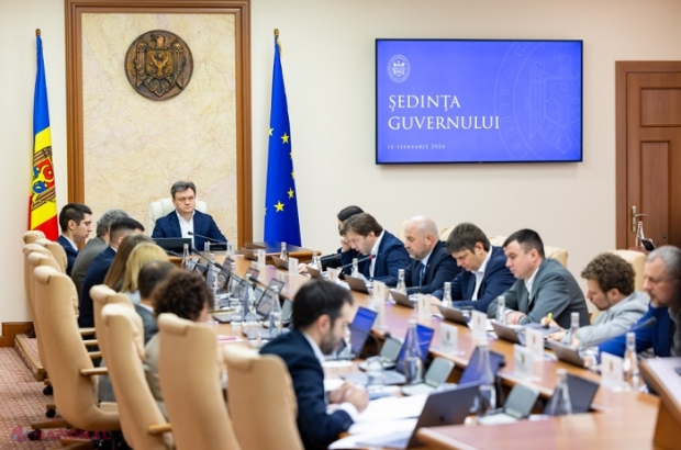 Securitate CIBERNETICĂ: Cerințe OBLIGATORII în domenii-cheie, precum sănătate, transporturi, servicii bancare și gestionarea deșeurilor, impuse de Guvern