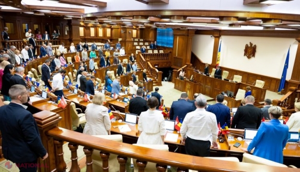 VIDEO // Moment emoționant în Parlament: Deputata Valentina Ghețu, născută în Siberia din părinți deportați, a povestit calvarul prin care a trecut. Atunci scoasă la tablă și batjocorită, astăzi aplaudată în picioare, nu și de opoziția prorusă