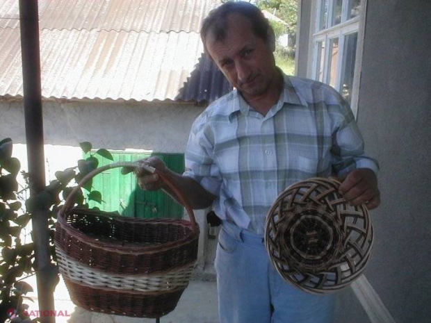 A lucrat șofer, dar s-a refugiat printre nuiele, pănuși, papură și opinci