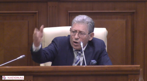 Ghimpu a RĂBUFNIT în Parlament: „Nu împiedicați investitorii străini să vină în R. Moldova. Nu mai umblați cu torba lui Lenin pe aici”