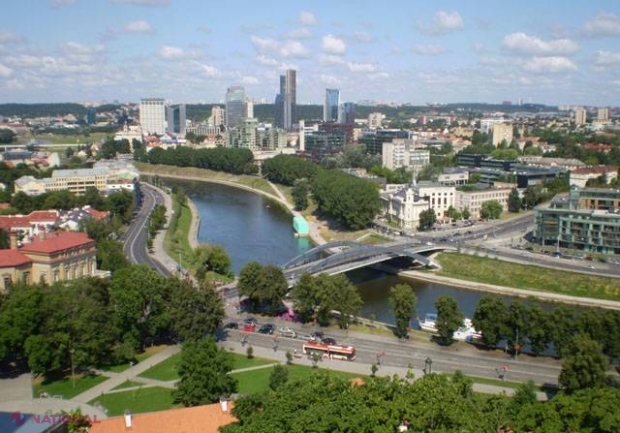 O țară din UE simplifică procesul de obținere a permisului de ședere