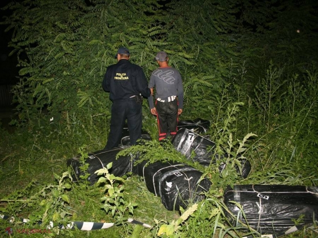 Țigări de contrabandă trecute cu frânghia peste Prut
