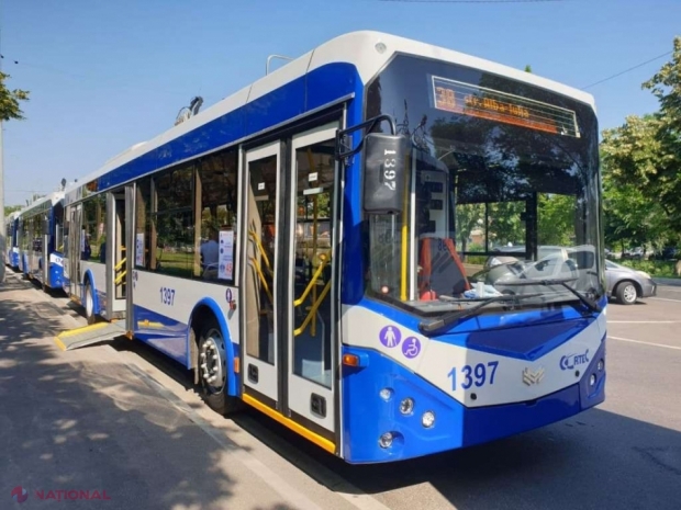 PREMIERĂ // Prima rută de TROLEIBUZ care va circula pe str. Albișoara și va lega sectoarele Buiucani și Botanica: Cu aer condiționat și prize USB