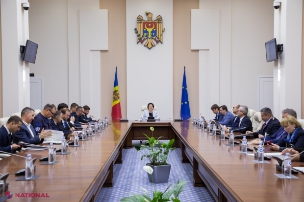 DOC // Comisia pentru Situații Excepționale OBLIGĂ autoritățile publice centrale și locale, agenții economici, dar și simplii cetățeni să ECONOMISEASCĂ la maximum energia electrică. LIFTURILE s-ar putea opri în orele de vârf