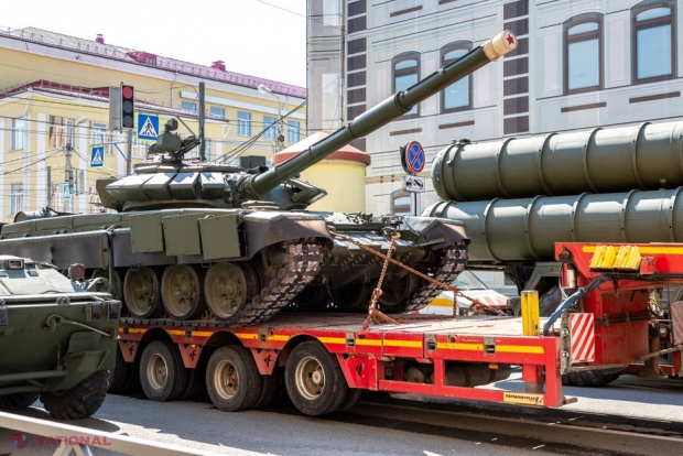 Incident GRAV pe Dunăre: Putin e, probabil, livid. Transport extrem de important, blocat de România. Este TERIFIANT ce se afla pe barjele care urcau pe fluviu