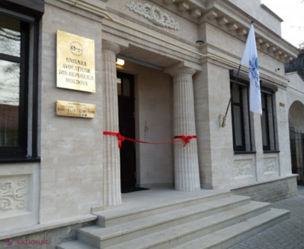 Doritorii de a obține licența de avocat ar putea să NU mai achite taxa de 100 000 de lei instituită de Uniunea Avocaților