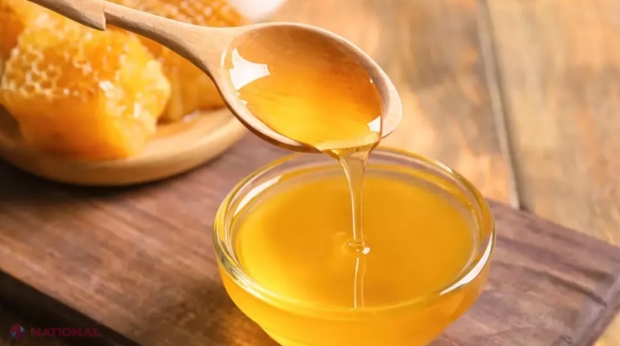 Consumă, zilnic, câte o linguriță de miere: iată ce se va întâmpla cu organismul tău