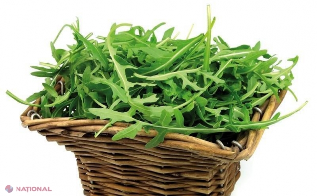 De ce este bine să consumi rucola, alimentul care combate CANCERUL și ajută la DETOXIFIERE