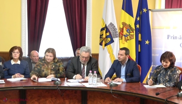 Primarul interimar al capitalei, către subalterni: „Orașul este MURDAR. Învățați-vă să lucrați”