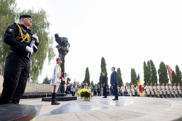 Spicherul Igor Grosu și premierul Recean, omagiu pentru cei care au luptat, inclusiv cu arma în mâini, pentru INDEPENDENȚA R. Moldova: „Pentru independență trebuie să lupți, deoarece nu se oferă pe gratis. Noi nu mai avem timp pentru experimente”