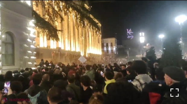 VIDEO, FOTO // Răscoală de proporții în Georgia, după ce Parlamentul de la Tbilisi a ​adoptat o lege cu privire la crearea unei liste cu agenți străini, exact cum a făcut regimul lui Vladimir Putin