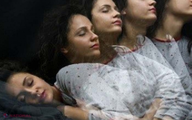 Ce înseamnă când VISEZI o persoană dragă, care a MURIT? Un psiholog explică semnificația acestor vise