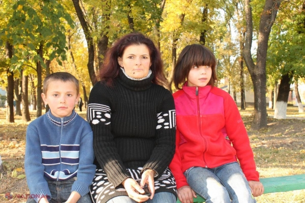 Divorțată și săracă, dar nu singură
