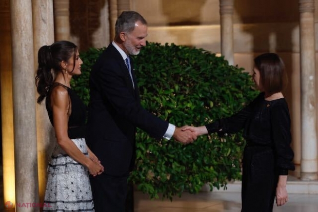 FOTO // Maia Sandu a reconfirmat la Granada, în cadrul summitului CPE, aspirațiile europene ale R. Moldova. Șefa statului a avut întrevederi cu mai mulți șefi de state, dar și cu familia REGALĂ a Spaniei