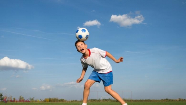 Prima țară din Europa care va interzice copiilor să lovească mingea cu capul