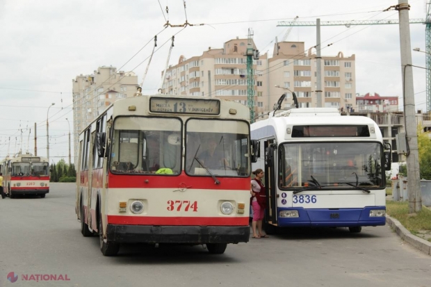 Se SCUMPESC abonamentele pentru călătoriile cu troleibuzul. Primăria NU știa nimic