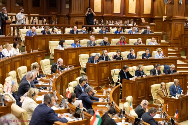VIDEO // Adevărații PRIETENI ai R. Moldova, în Parlamentul de la Chișinău. Igor Grosu: „Fiecare dintre cele 27 de state membre UE ne-a tratat cu RESPECT şi empatie, așa cum trebuie să fie într-o familie mare şi unită”