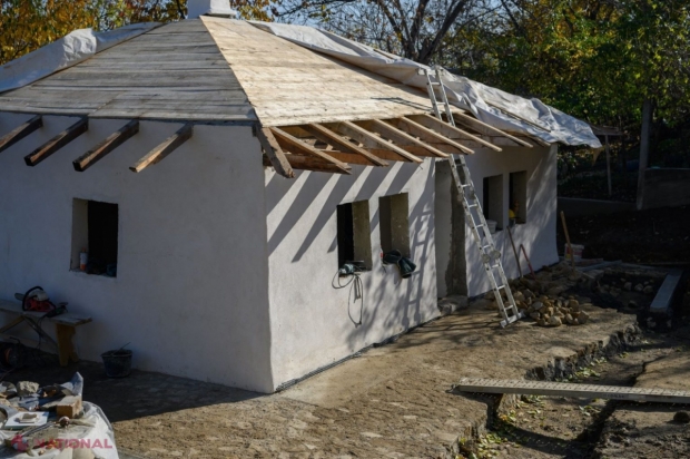 FOTO // Ion Creangă „va avea” o Bojdeucă NOUĂ: Lucrările de renovare, aproape de final