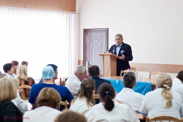 Mihai Ghimpu le-a explicat medicilor care-s AVANTAJELE contopirii celor două state românești