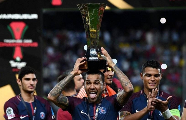 Record fabulos pentru Dani Alves după PSG - Monaco 2-1! Brazilianul a strălucit şi are cele mai multe trofee din istoria fotbalului