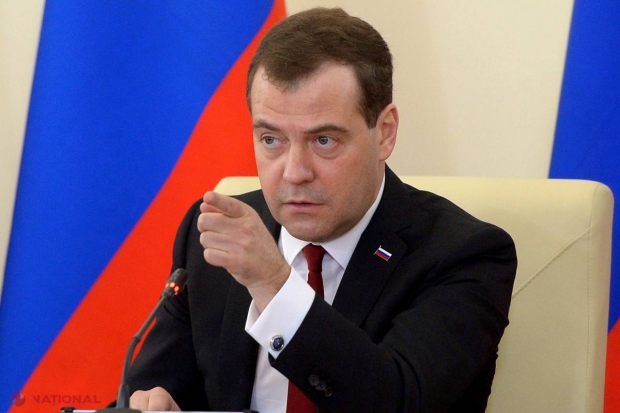 SFATURILE lui Dmitri Medvedev pentru rușii sărăciți de CĂDEREA RUBLEI