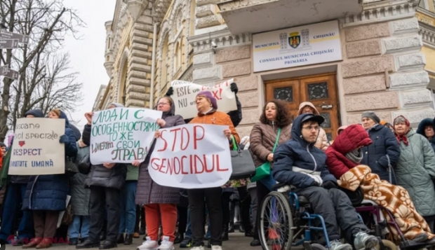 MMPS va angaja mai mult de jumătate din asistenții personali din Chișinău, demiși „abuziv” de autoritățile locale: „Primarul Ceban a creat un precedent extrem de periculos și injust în raport cu cele mai vulnerabile persoane”