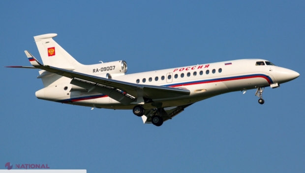 FOTO // Avionul lui Kozak AJUNGE la Chișinău. Aeronava a fost mai întâi la Geneva, după care s-a îndreptat spre R. Moldova