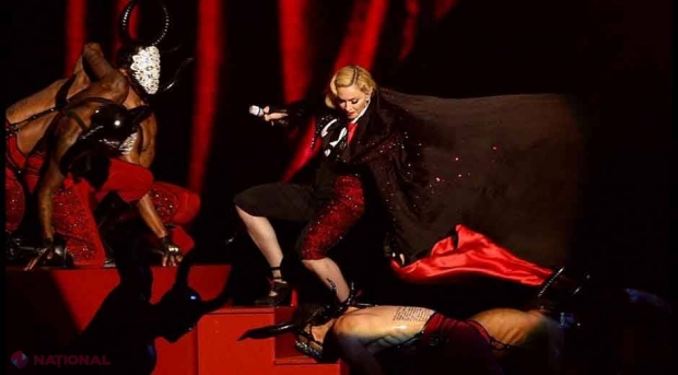 Cine este VINOVAT de căzătura Madonnei de la Brit Awards 2015?