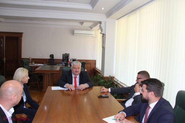 Universitatea de Stat din Moldova pune umărul pentru organizarea cursurilor de învățare a limbii ROMÂNE în UTA Găgăuzia. Igor Șarov, discuție cu Ambasadorul României și guvernatoarea Găgăuziei