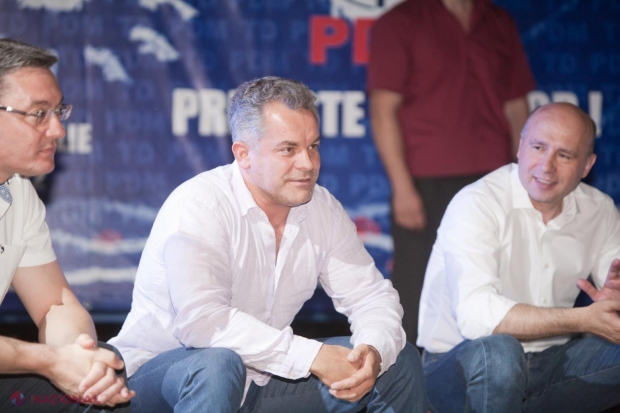 Filip: „Am fost ținut departe de DISPUTELE politice, iar domnul Plahotniuc și-a luat asupra sa toate LOVITURILE”