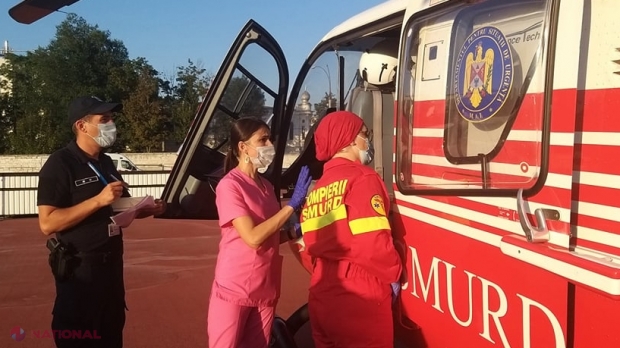 VIDEO // Un elicopter SMURD de la Galați a trecut Prutul pentru a transporta gratuit la Chișinău un bărbat de la Cantemir cu arsuri pe 85% de pe suprafața corpului