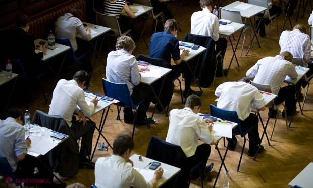 RAPORT // Numărul candidaților eliminați pentru FRAUDĂ de la BAC s-a redus. Liceenii, mai pregătiți decât cei din colegii și universități