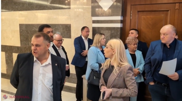 VIDEO // Reprezentanții „Putin Team” au făcut TĂRĂBOI în Parlament. Bolea&Co au încercat să intre în sala de ședințe, dar li s-a închis ușa în nas. La fața locului a fost chemată Poliția