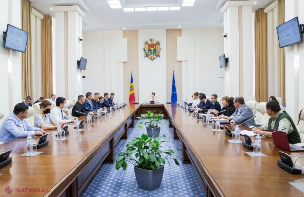 DECIZII la CSE care vizează pregătirea R. Moldova pentru perioada de iarnă: Bani pentru procurarea de PĂCURĂ, importuri de cărbune și mecanism transparent de eliberarea a lemnelor de foc pentru populație