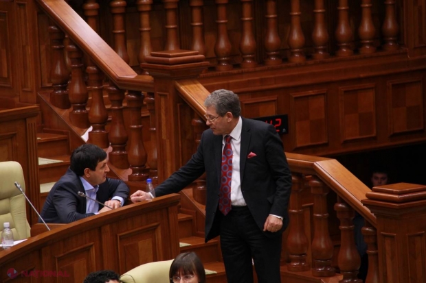 SOLUȚIA liberalilor pentru ca R. Moldova să aibă un Guvern pentru următorii TREI ANI 