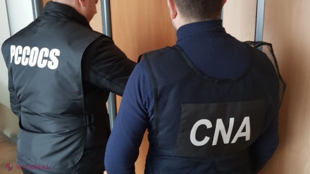 PERCHEZIȚII de amploare în biroul unui angajat al Băncii Naționale a Moldovei în dosarul „furtului miliardului”
