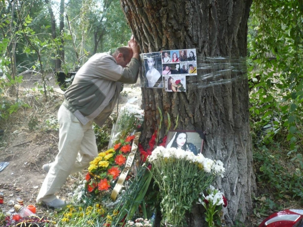 Reportaj // Satul care își plânge morții 