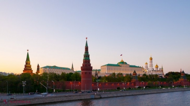 Kremlinul consideră că raportul britanic privind banii ruşi este dovada unei „isterii rusofobice”