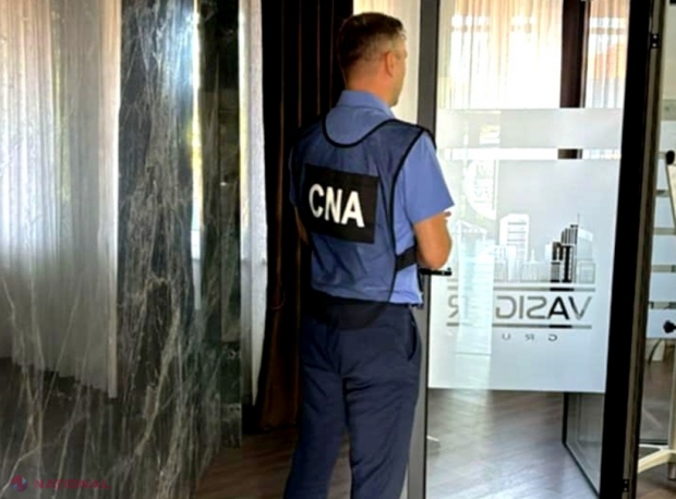 Percheziții de amploare la o companie de construcții, în cadrul unui dosar de abuz de serviciu. Sunt vizați și funcționari de la Primăria Chișinău