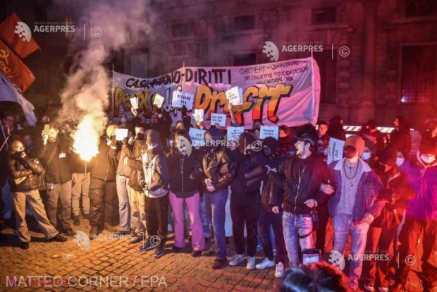 Proteste la Opera La Scala din Milano care și-a deschis noua stagiune cu creația unui compozitor rus