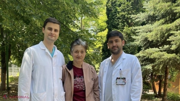 O femeie de la Fălești, salvată miraculos la Institutul de Neurologie și Neurochirurgie „Diomid Gherman” din Chișinău, chiar dacă a ajuns la spital la nouă ore după ce a suferit un AVC: Chirurgii au operat cu un angiograf de ultimă generație