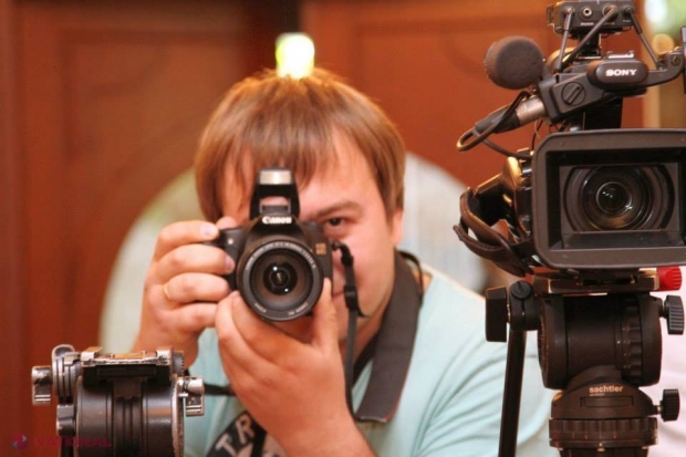 FOTO // Ghimpu și-a pierdut cumpătul? Ar fi JIGNIT un fotograf în fața Parlamentului: „Tu nu ești om. Tu ești rahat”